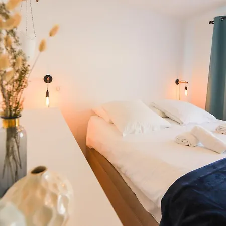 La Jolie Vue - Garage Et Balcon à Deux Pas Du Centre Appartement Annecy